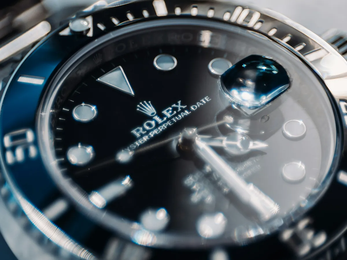 Rolex materials explained: Cerachrom ceramic bezel and Oystersteel case on a Submariner